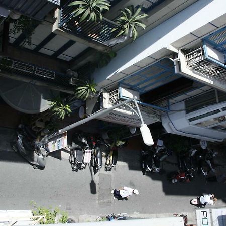 Hanoi Massive Hostel Buitenkant foto